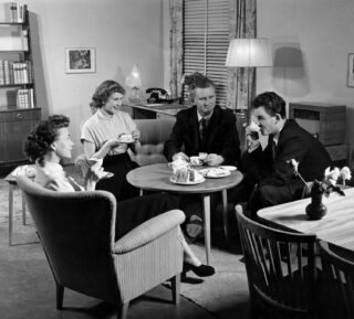 Lahden museot kerää Askon huonekaluihin liittyviä muistoja